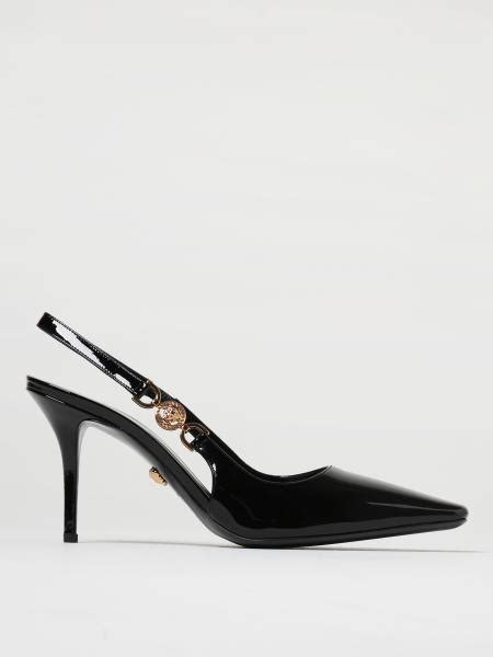 scarpe versace donna basse|Scarpe basse in vernice 20mm .